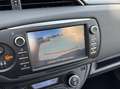 Toyota Yaris 1.5 Hybrid Design | 1e eigenaar | Camera | 15 inch Gris - thumbnail 14