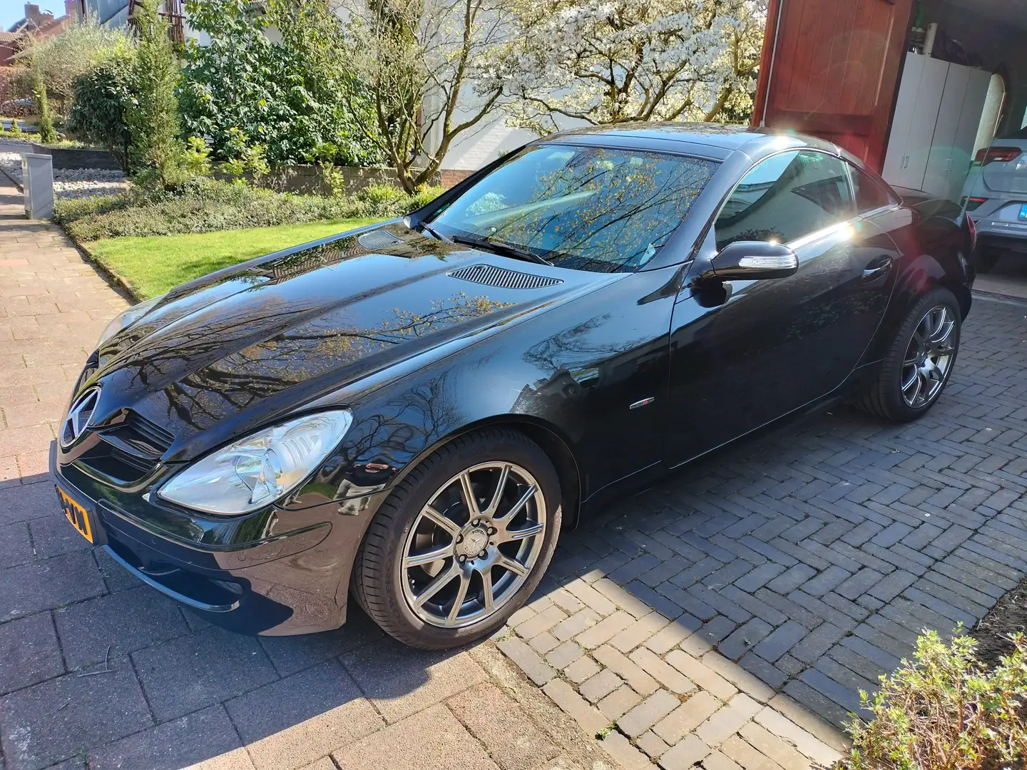 Mercedes-Benz SLK 200 SLK 200 Edition van liefhebber! Zwart - 1