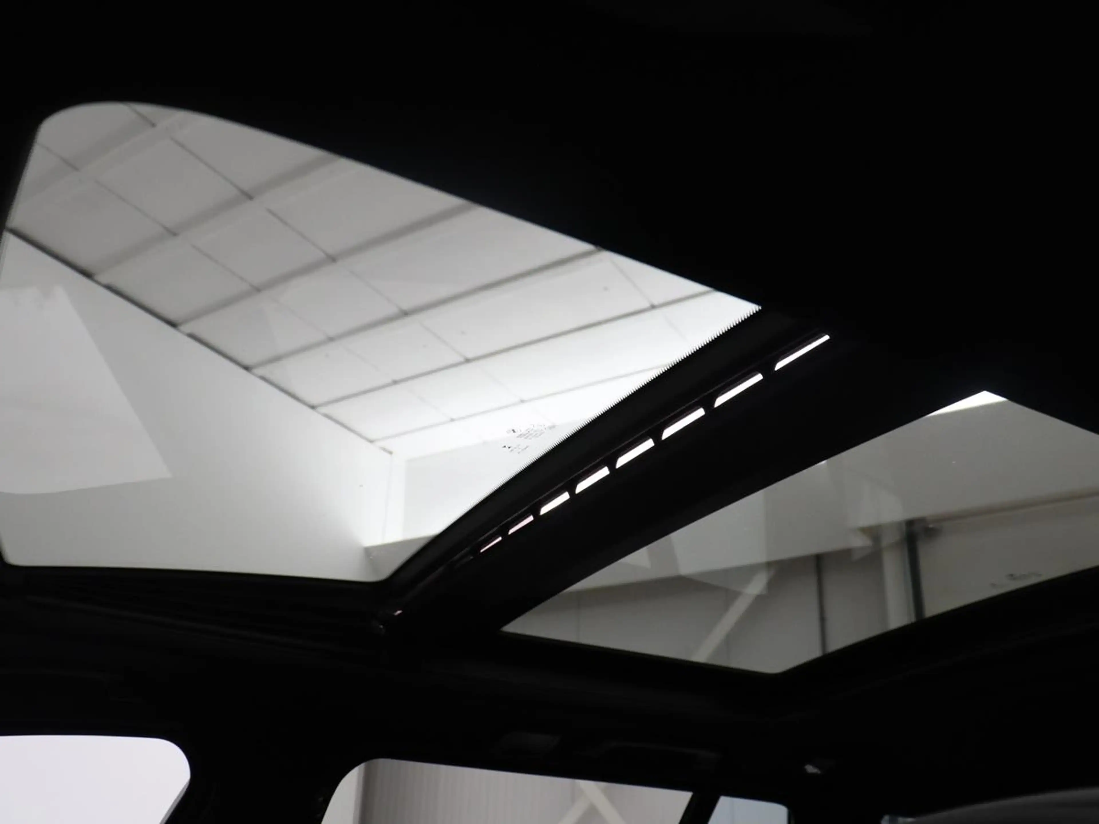 BMW 535 5-serie Touring 535xi High Executive | Panoramadak — photo 6