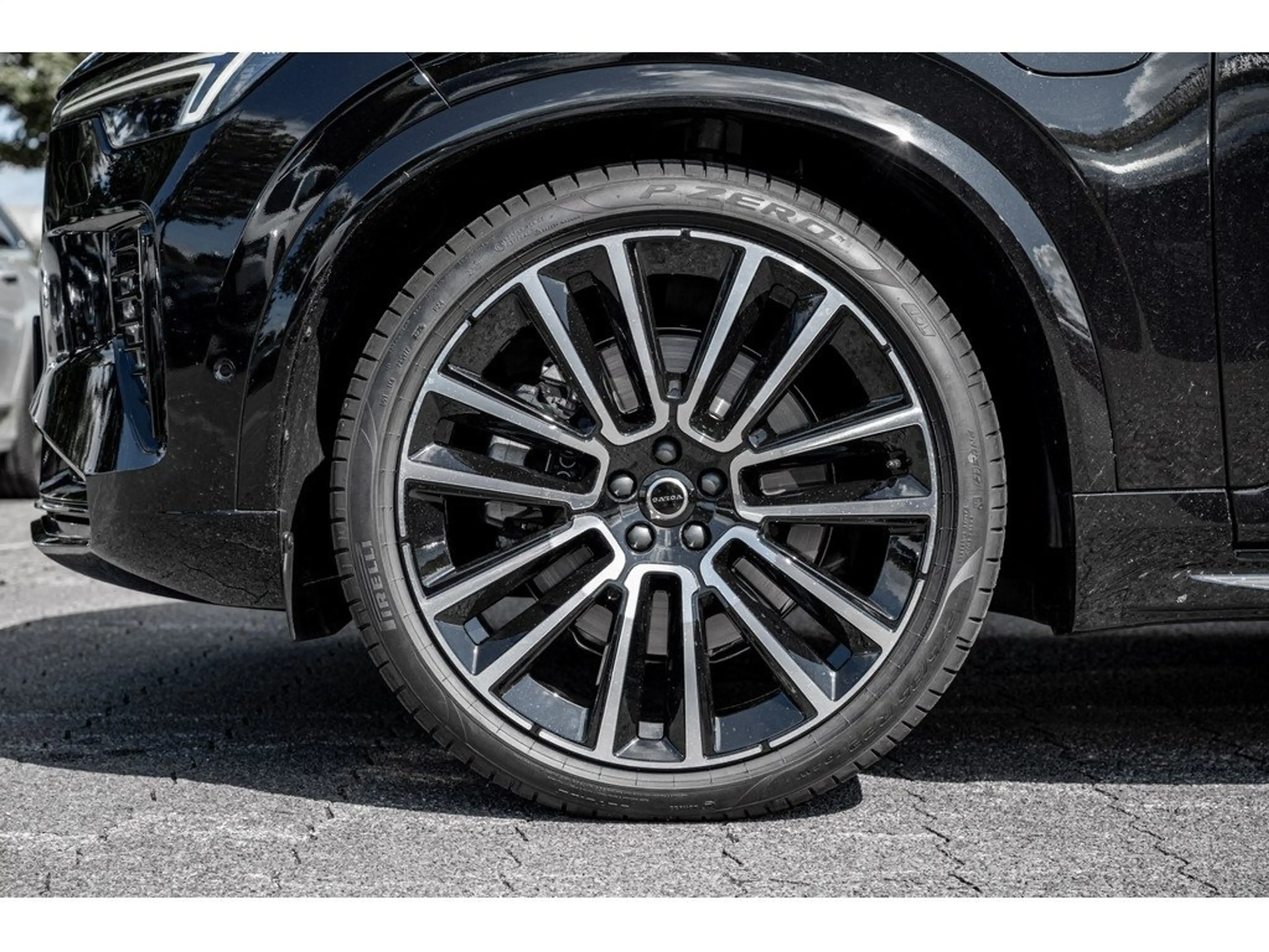 Volvo XC90 T8 Ultra Black Edition Recharge AWD B&W AHK — photo 5