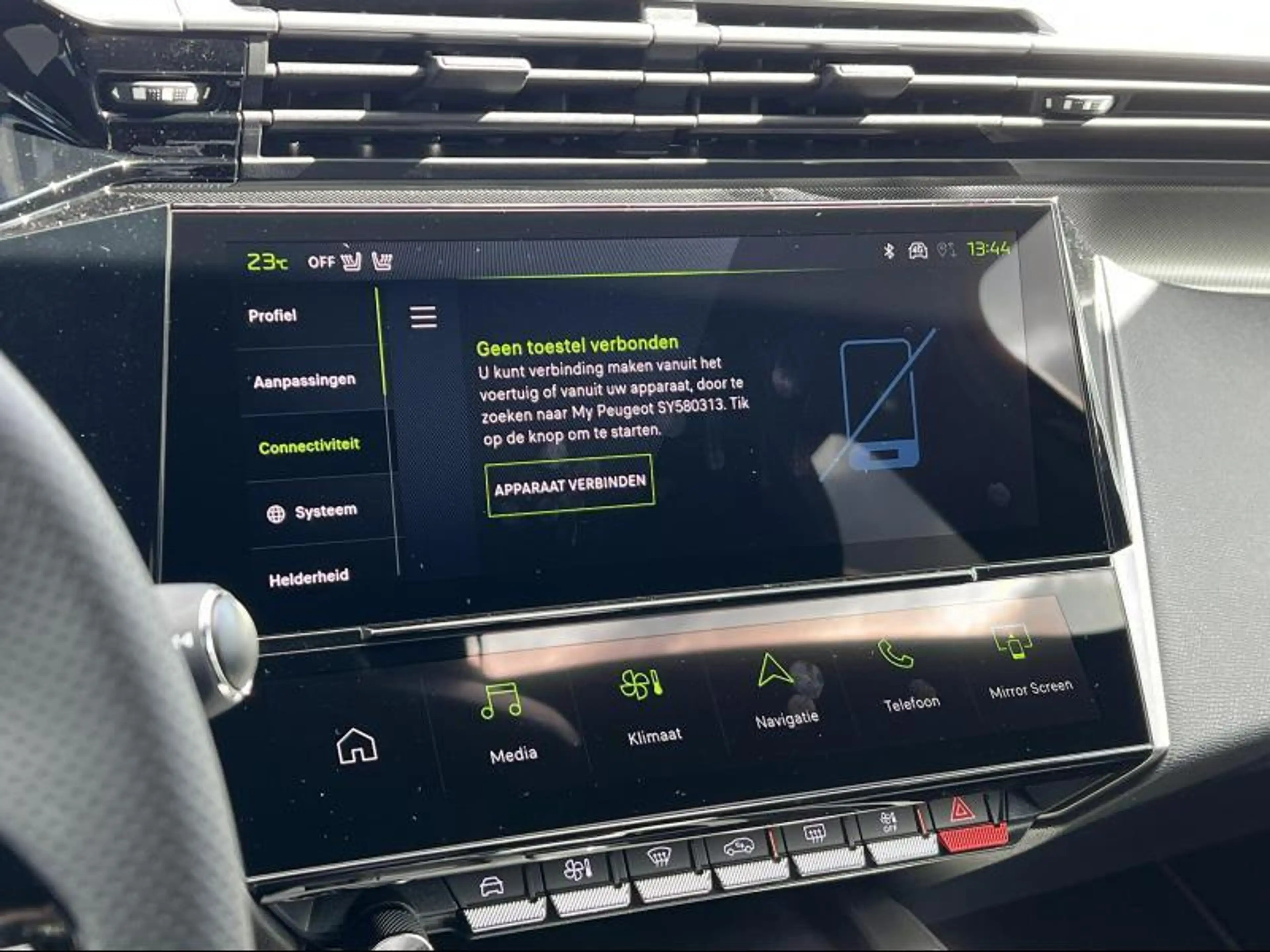 Peugeot 408 GT Hybrid 145 DCS6 — photo 14