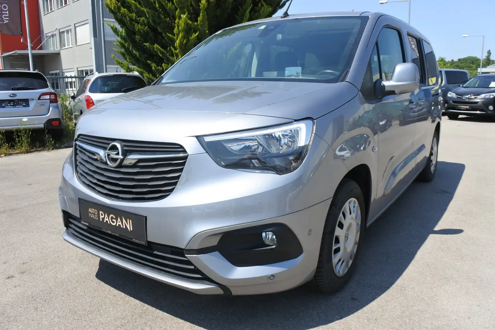 Opel Combo Combo Life 1,5 CDTI BlueInj. XL EAT Automatik/VOLL - 1