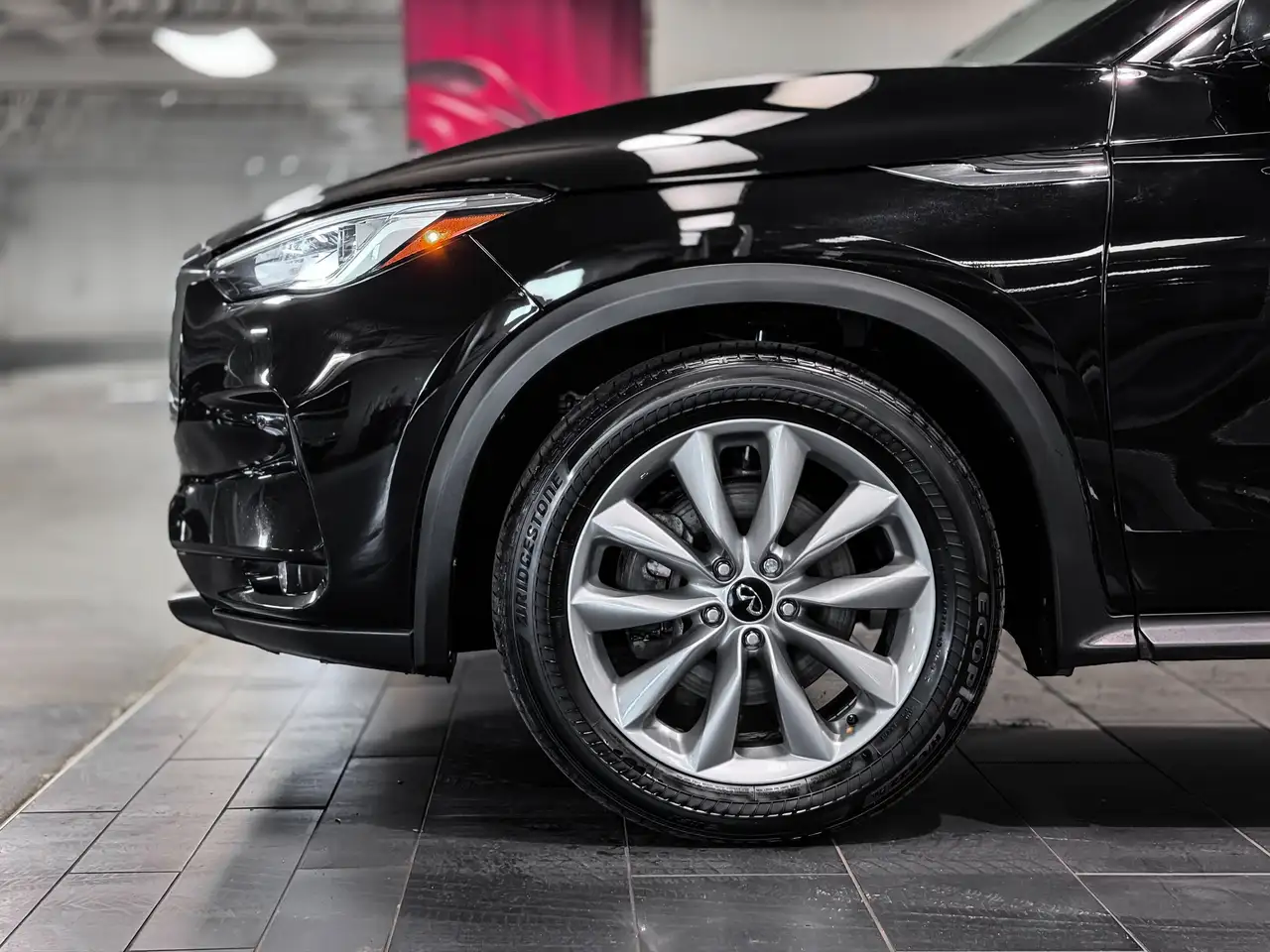 Infiniti QX50 снимка Infiniti QX50