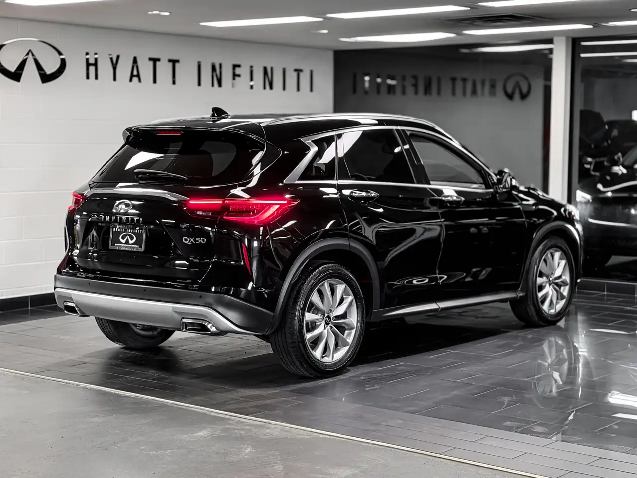 Infiniti QX50 снимка Infiniti QX50