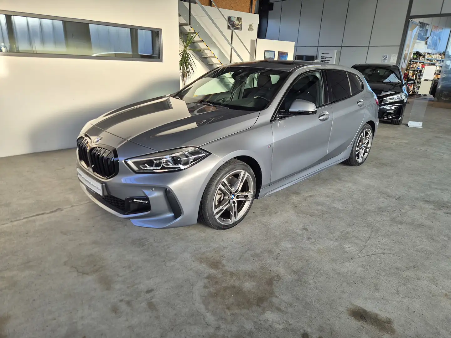 BMW 120 120i M Sport /NAVI/LED/PANO-SD/HIFI/LCP/18 Gri - 2