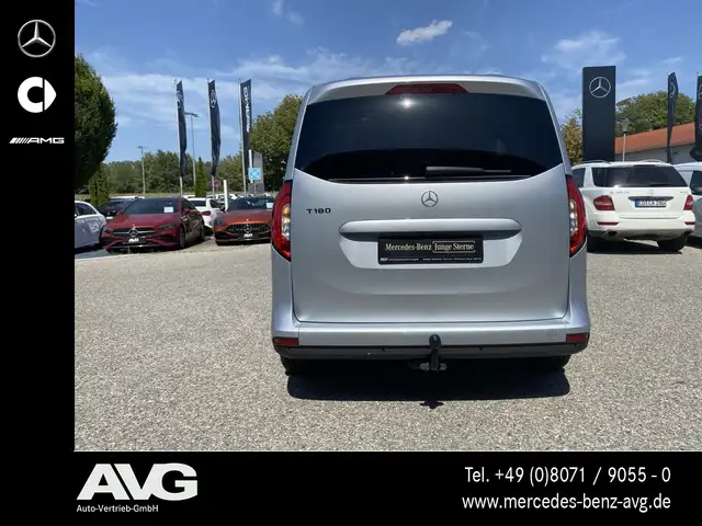 Mercedes-Benz T-Class view 6