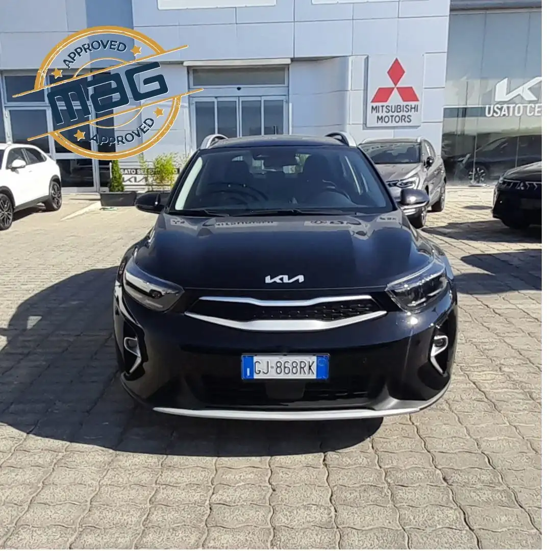 Kia Stonic Stonic 1.2 dpi Style s/Design Pack 84cv Nero - 1