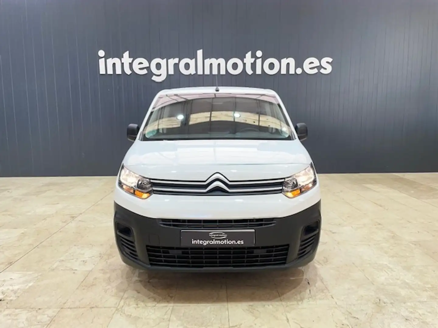 Citroen Berlingo Talla M BlueHDI 100CV 1.5 Blanco - 2