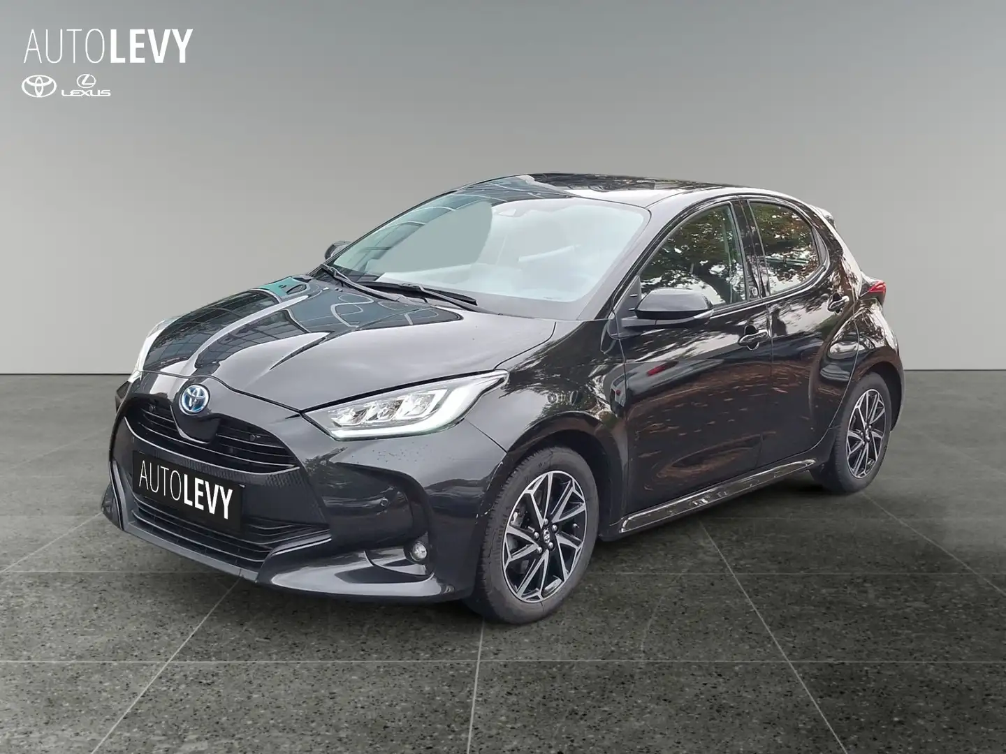 Toyota Yaris 1.5 Hybrid Team D *PDC*SHZ*CARPLAY*AA* Noir - 2