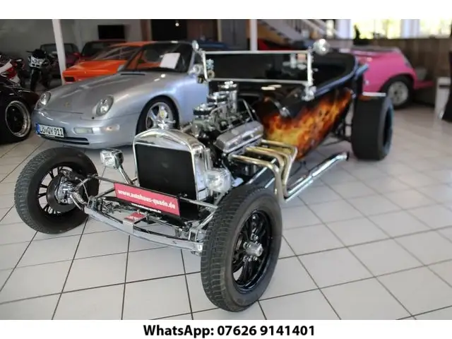 Ford T-Modell T-Bucket Hot Rod V8 aus Corvette