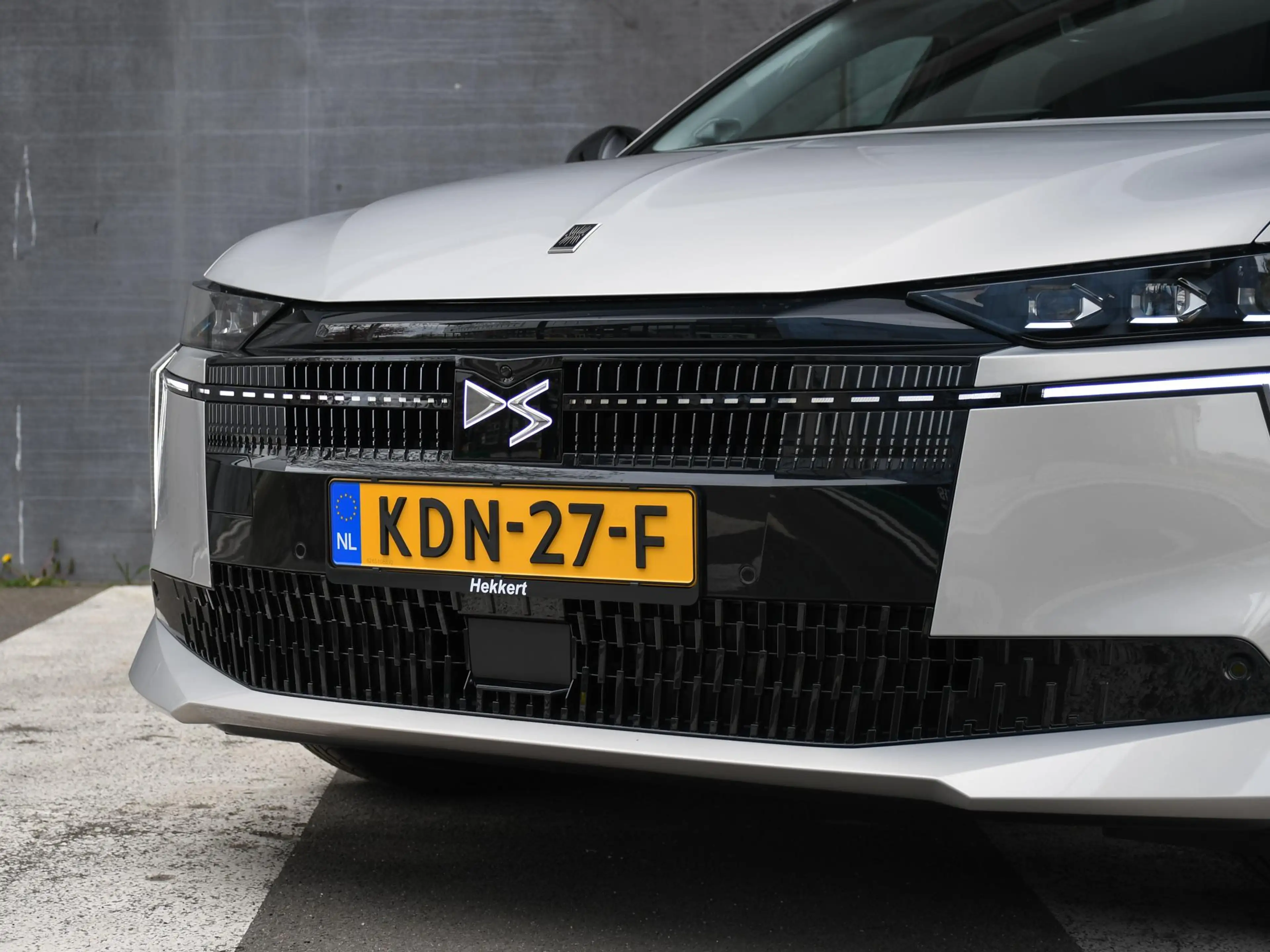 DS Automobiles DS 4 No E-Tense Etoile Absolute Comfort Pack 58.3Kwh 21 — photo 3