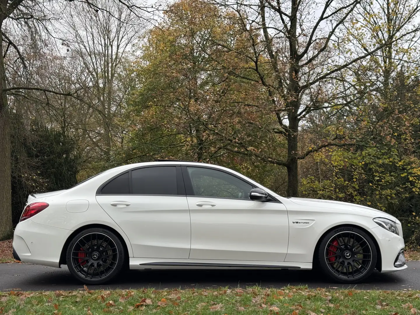 Mercedes-Benz C 63 AMG S Akrapovic Weiß - 2