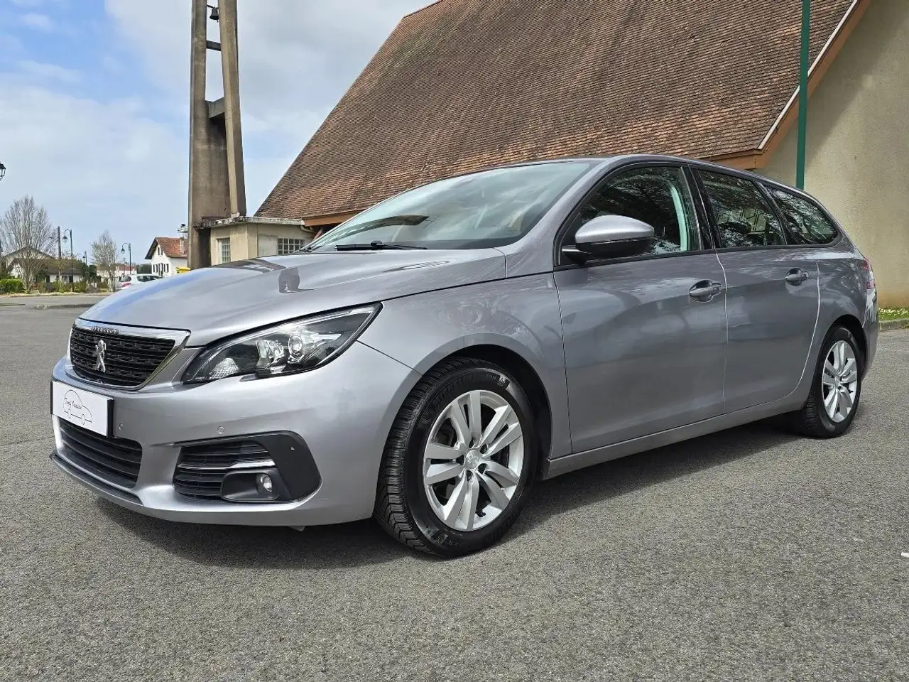 Peugeot 308 GENERATION-II SW 1.5 HDI 130 ACTIVE BUSI