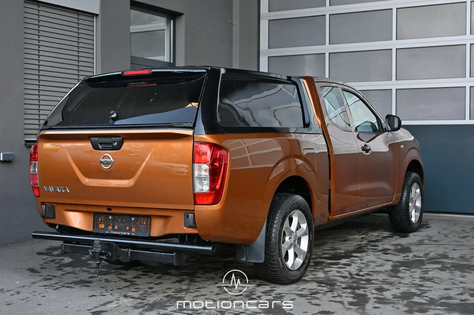 Nissan Navara NP300 4x4 2.3 dCi Visia King Cab mit Gratis Hardt Naranja - 2