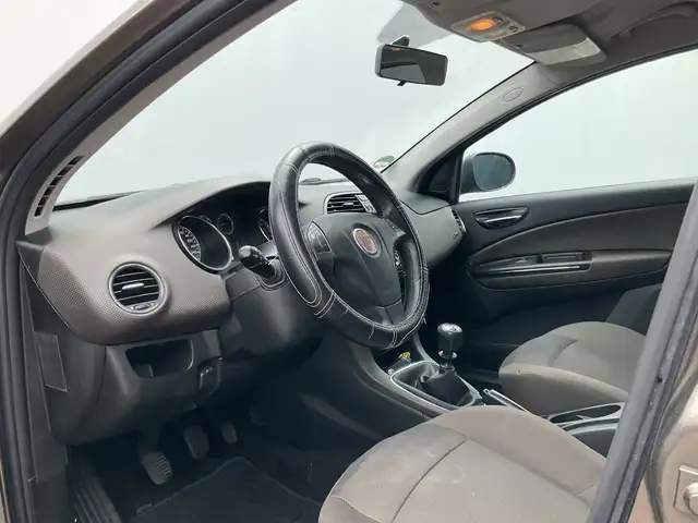 Fiat Bravo view 12