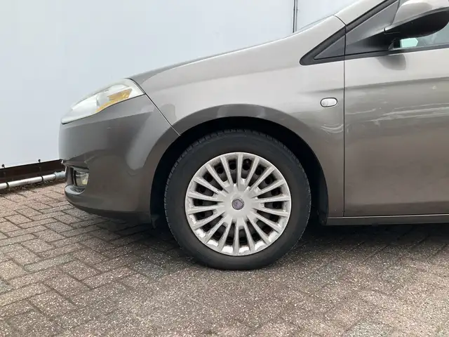 Fiat Bravo view 10