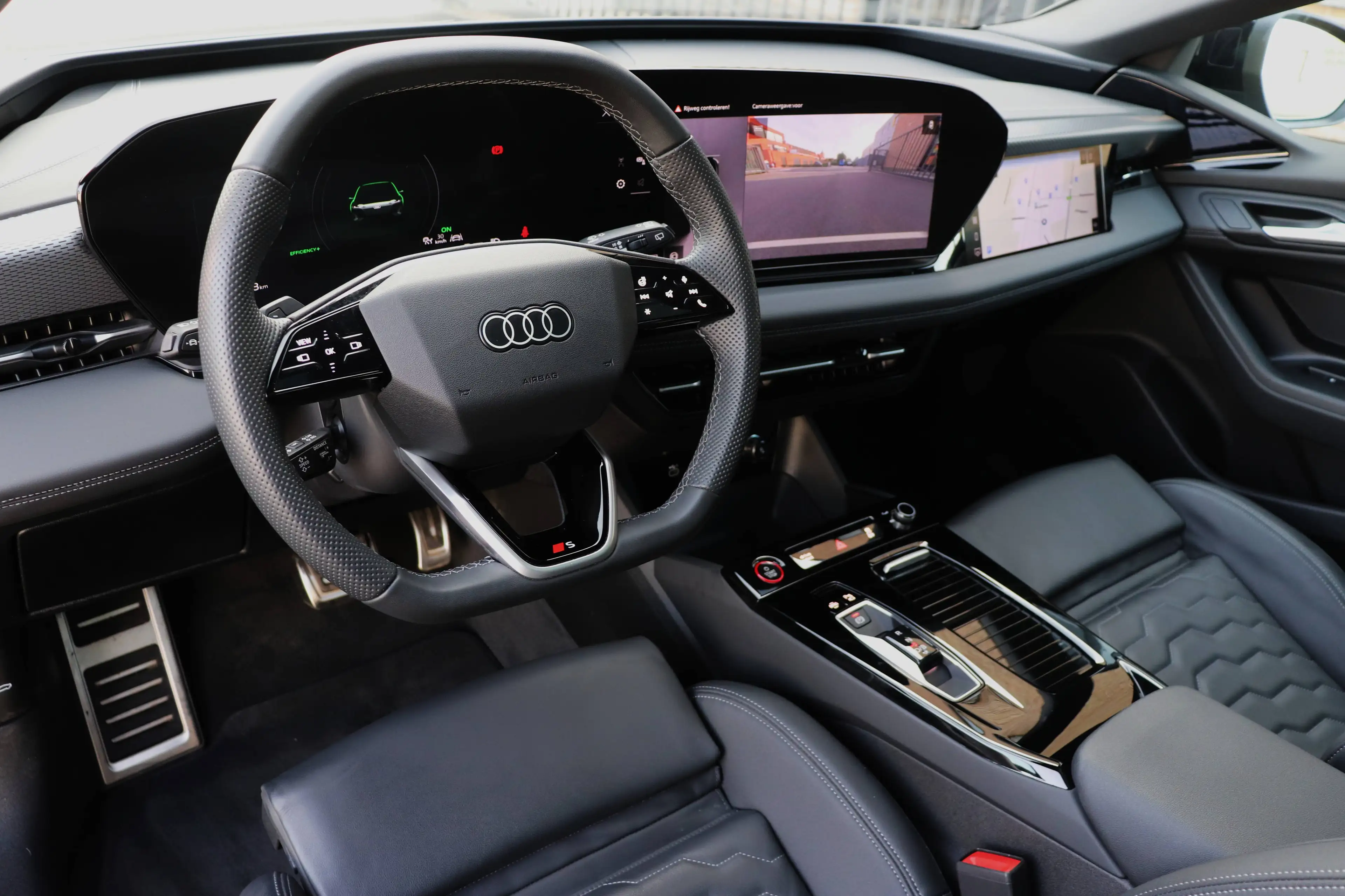 Audi S6 e-tron Avant 100 kW Quattro - SoftClose/BlindSpot/360/Towbar/21"/SOH=97% — photo 11