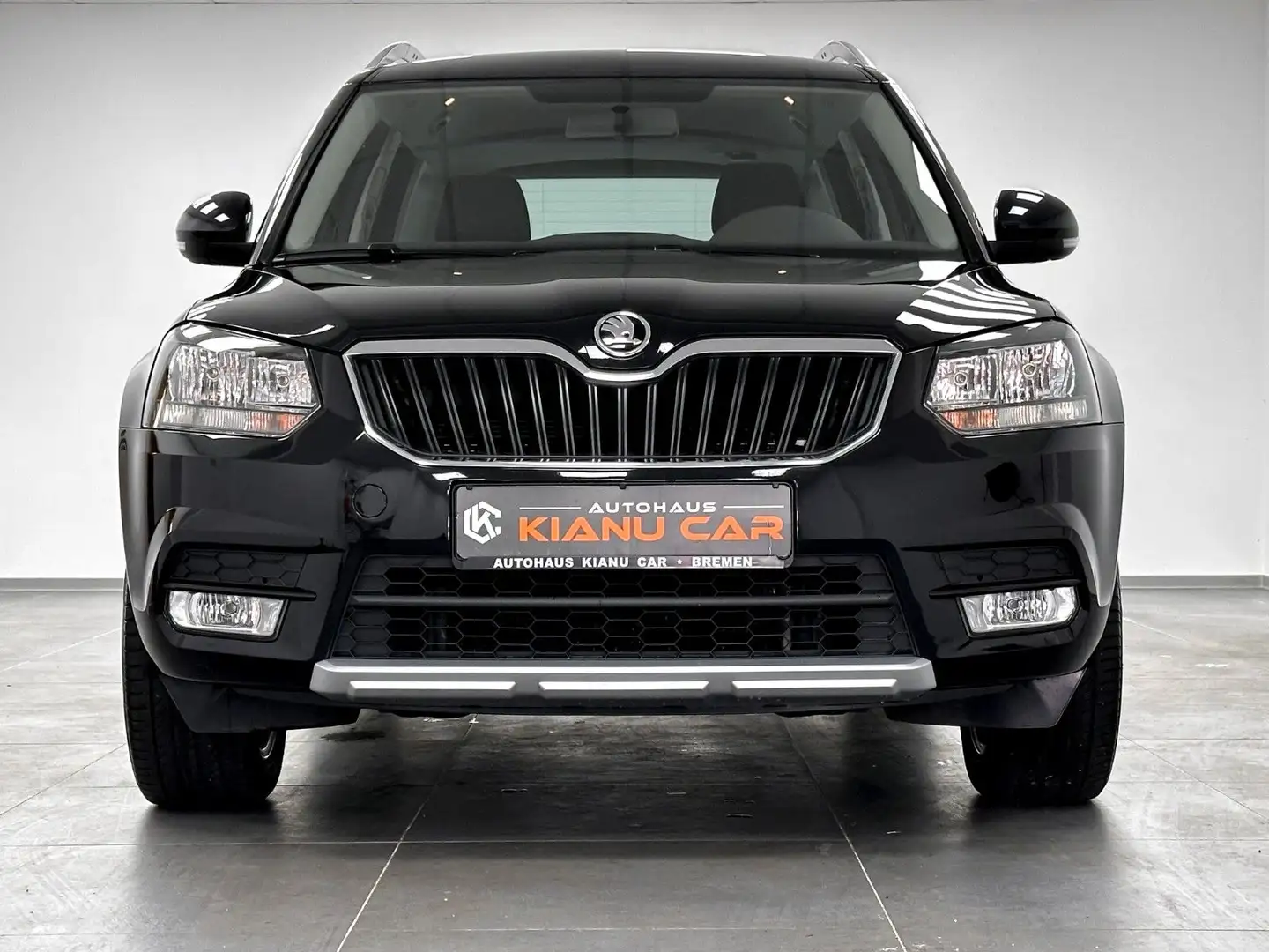 Skoda Yeti Drive.NAVI.SHZ.PDC.KLIMAAUTOMATIK.BI-XENON Schwarz - 2