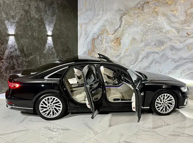 Audi A8 view 6