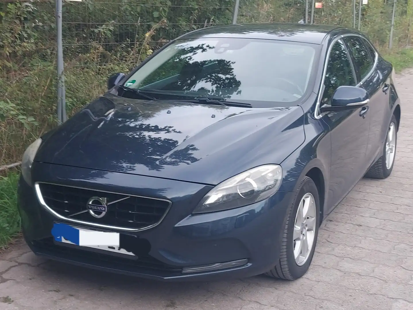 Volvo V40 V40 D3 Momentum Blau - 2