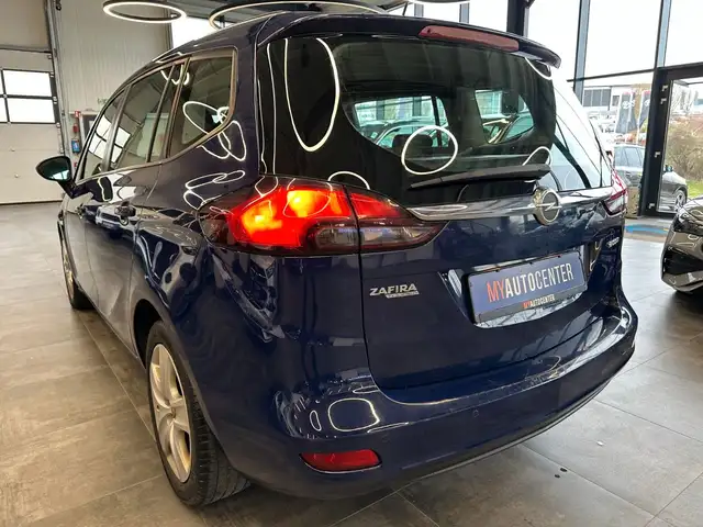 Opel Zafira view 5