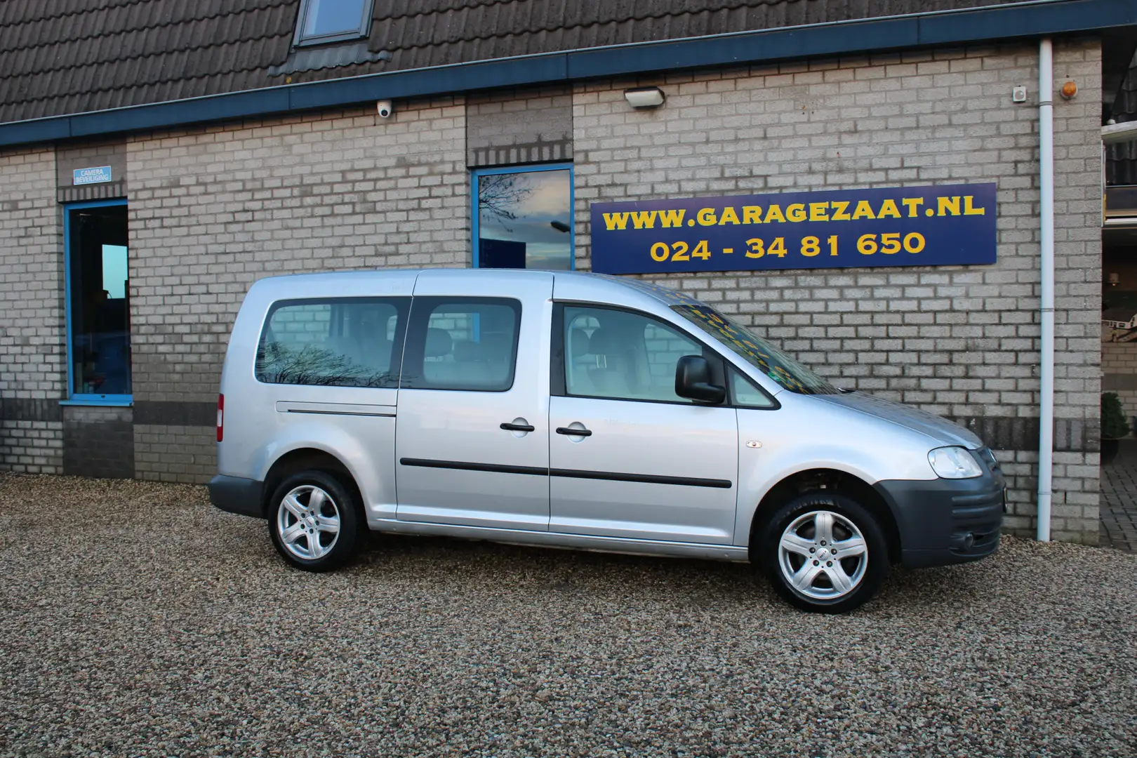 Volkswagen Caddy Maxi 1.6 Easyline 7p. Airco 1e eigenaar Gris - 2