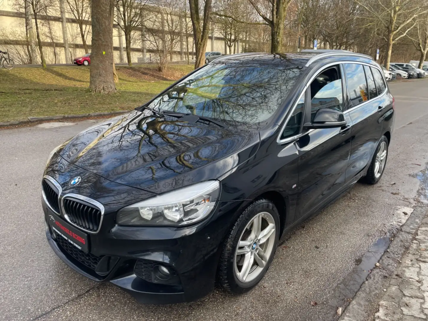 BMW 218 M-Sportpaket*Navi*LED*Autom* Schwarz - 1