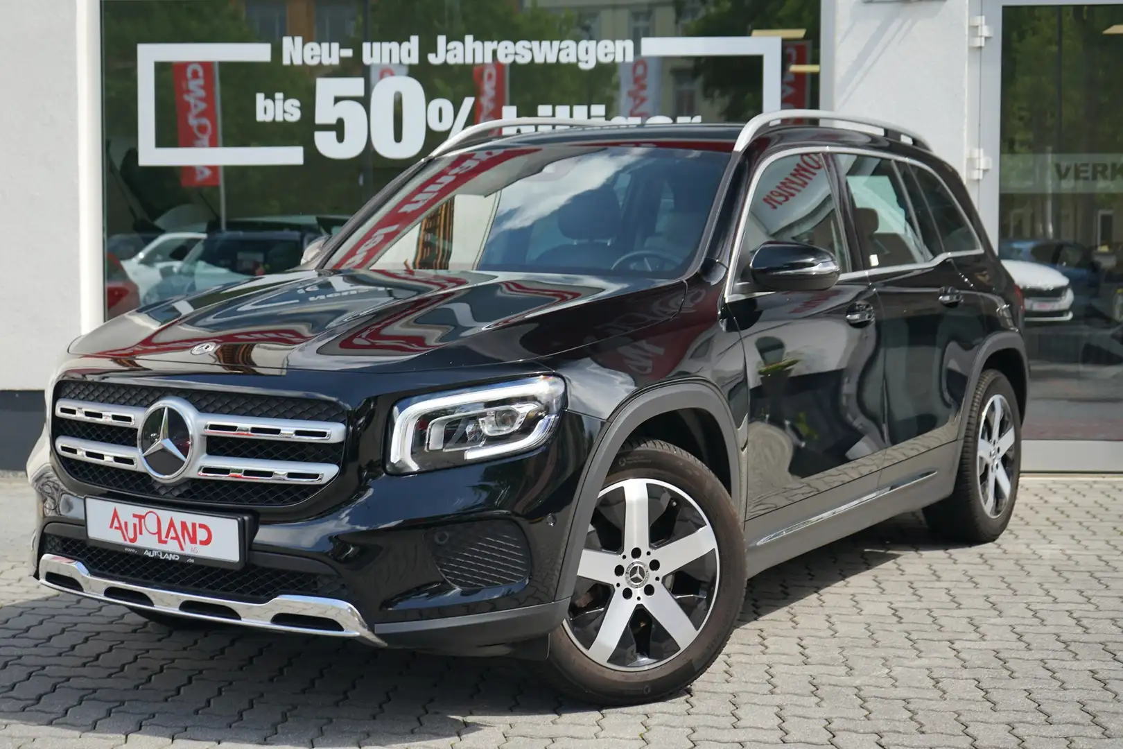 Mercedes-Benz GLB 200 Progressive LED Navi AHK Virtual Cockpit Schwarz - 2