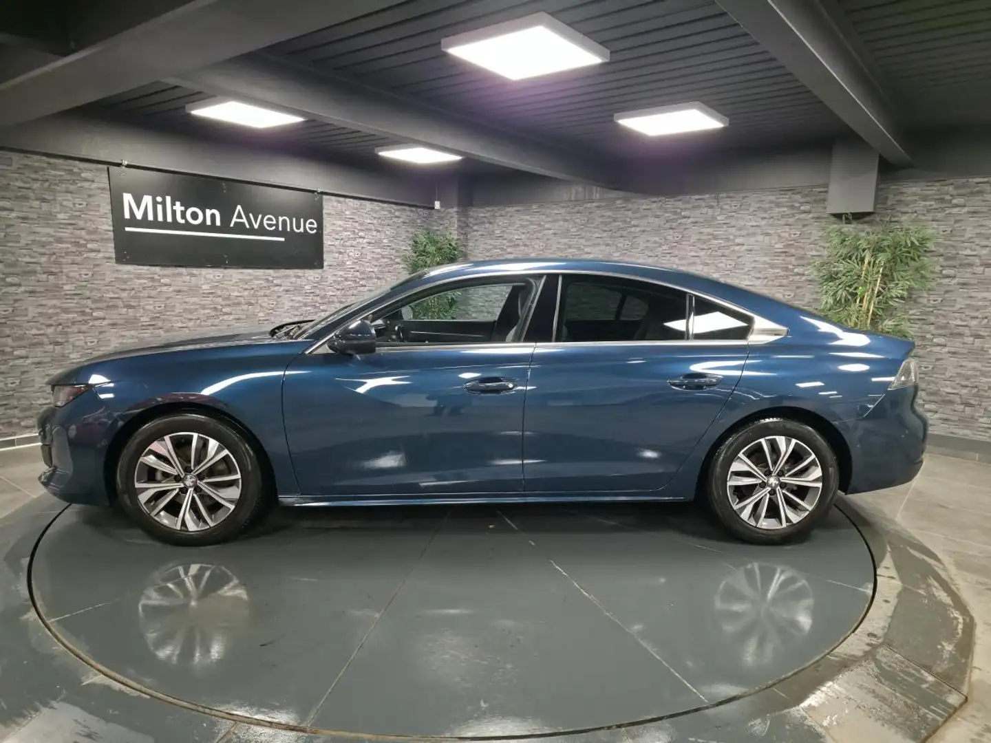 Peugeot 508 1.5 BlueHDi S\u0026S - 130 - BV EAT8 II Allure Azul - 2