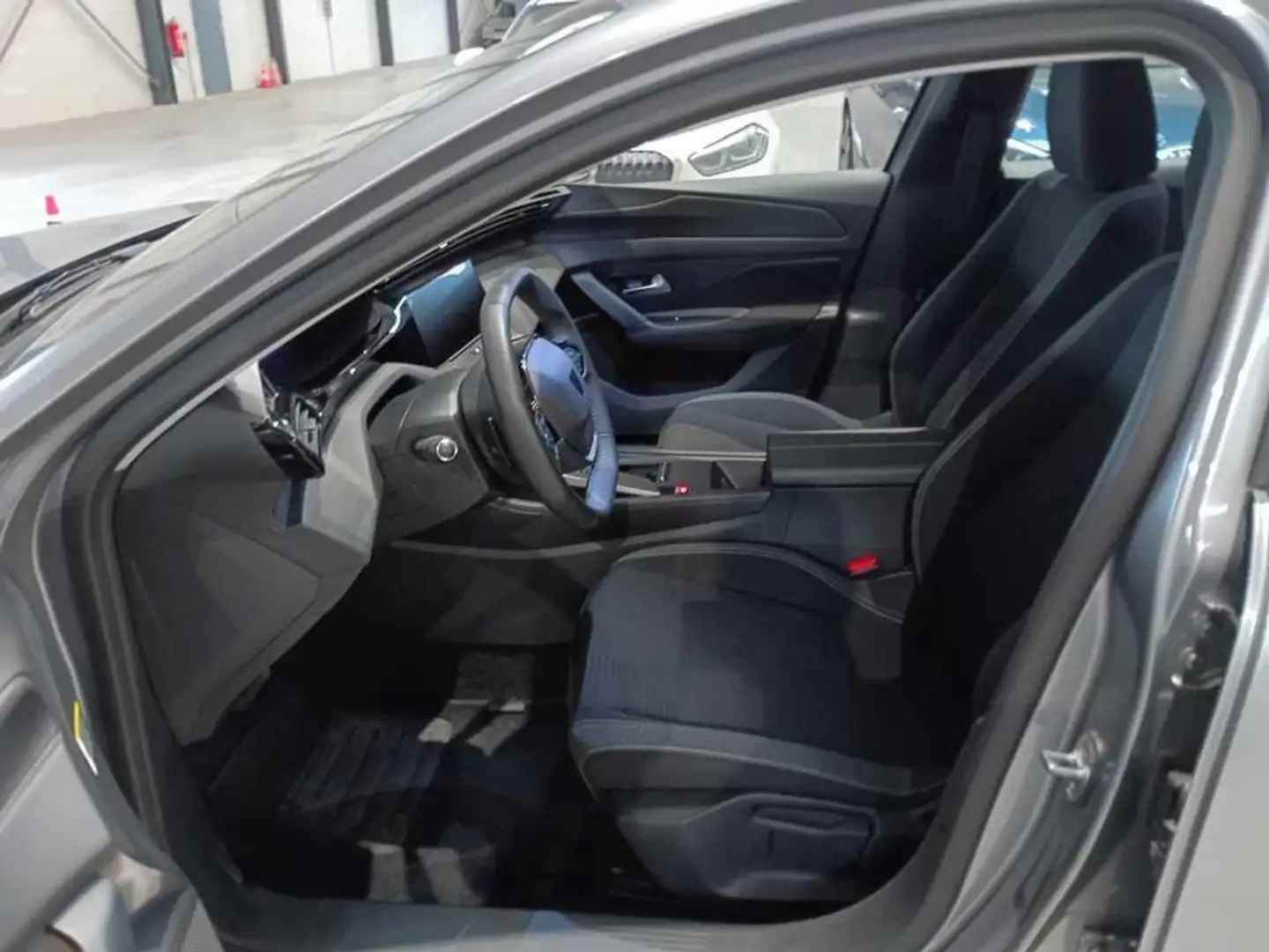 Peugeot 308 308 155 THP Automatik Allure Gris - 2