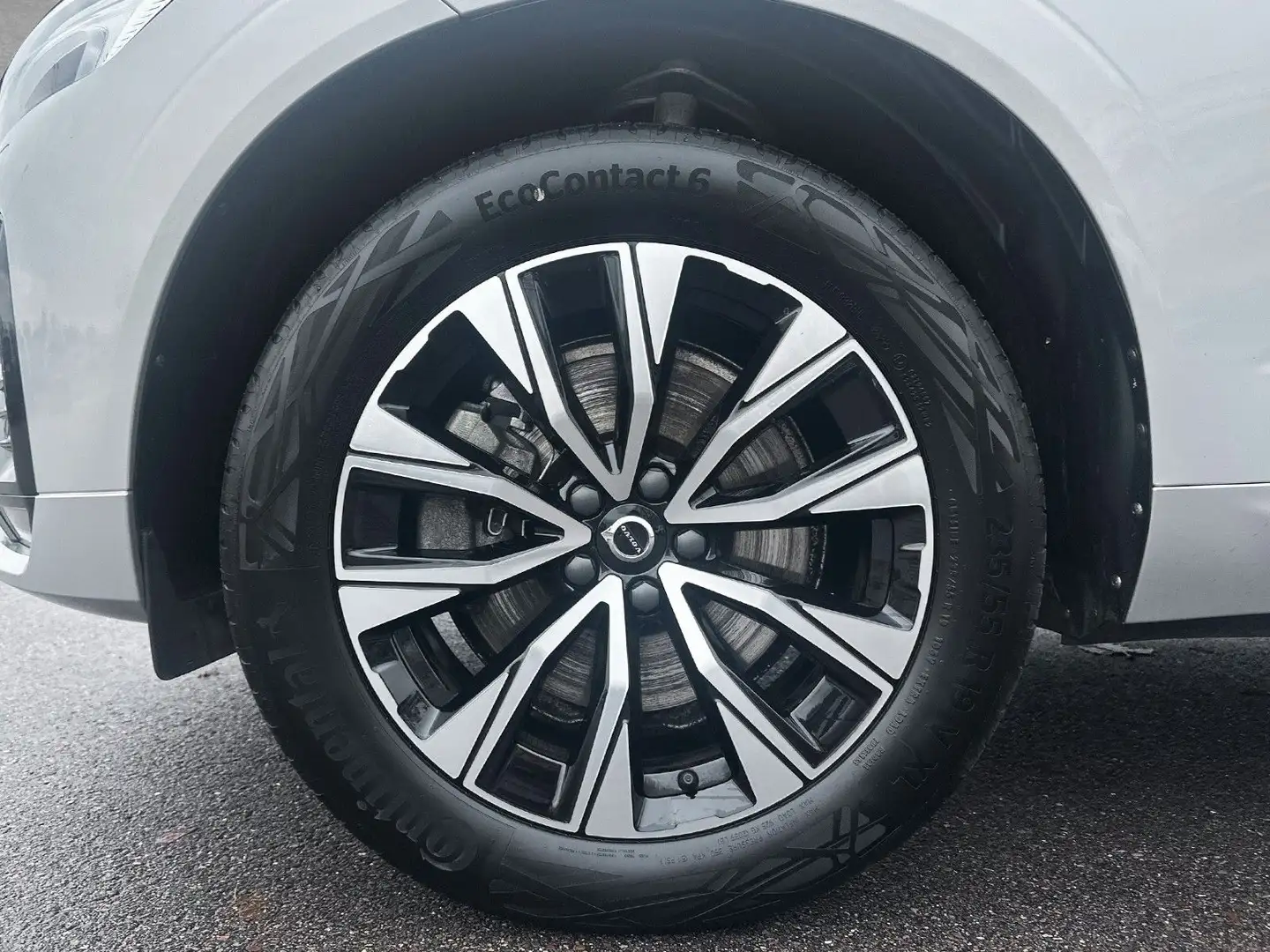 Volvo XC60 B4 Mild-Hybrid Plus Dark ACC BLIS LED Silber - 2