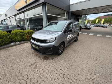 Cargo*M*Vinylboden*Durchladung*11KW Charger*
