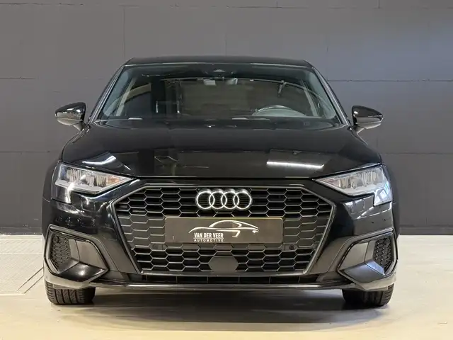 Audi A3 view 4