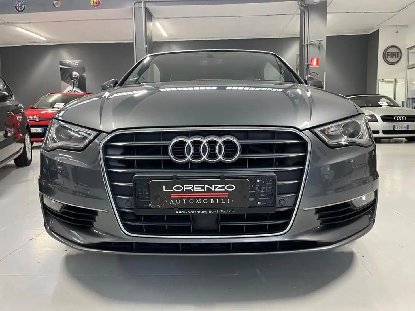 Audi A3 Cabrio 1.4 TFSI COD ultra Ambition Gris - 2