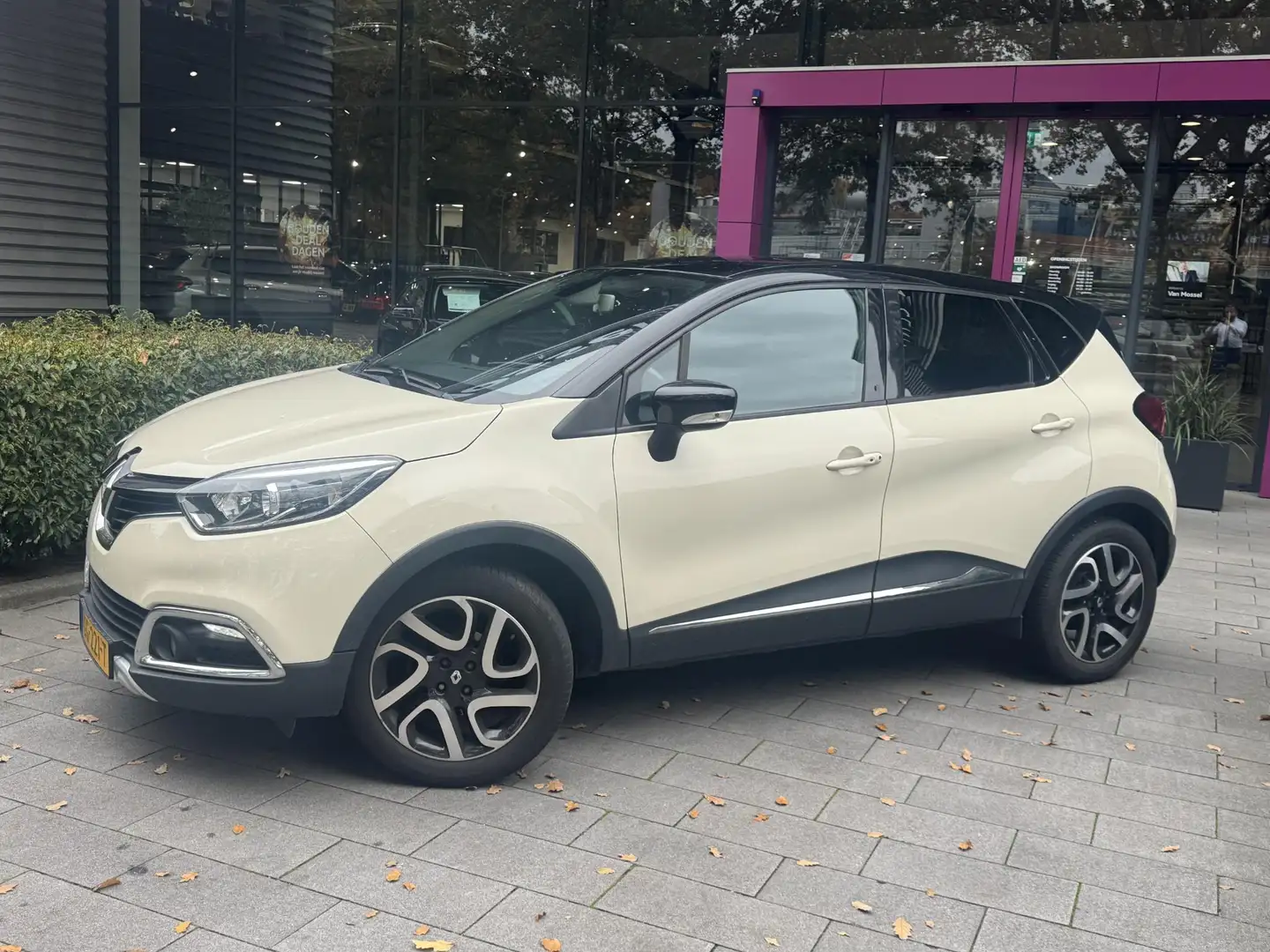 Renault Captur 0.9 TCe Helly Hansen | WORDT VERWACHT | TREKHAAK | Wit - 2