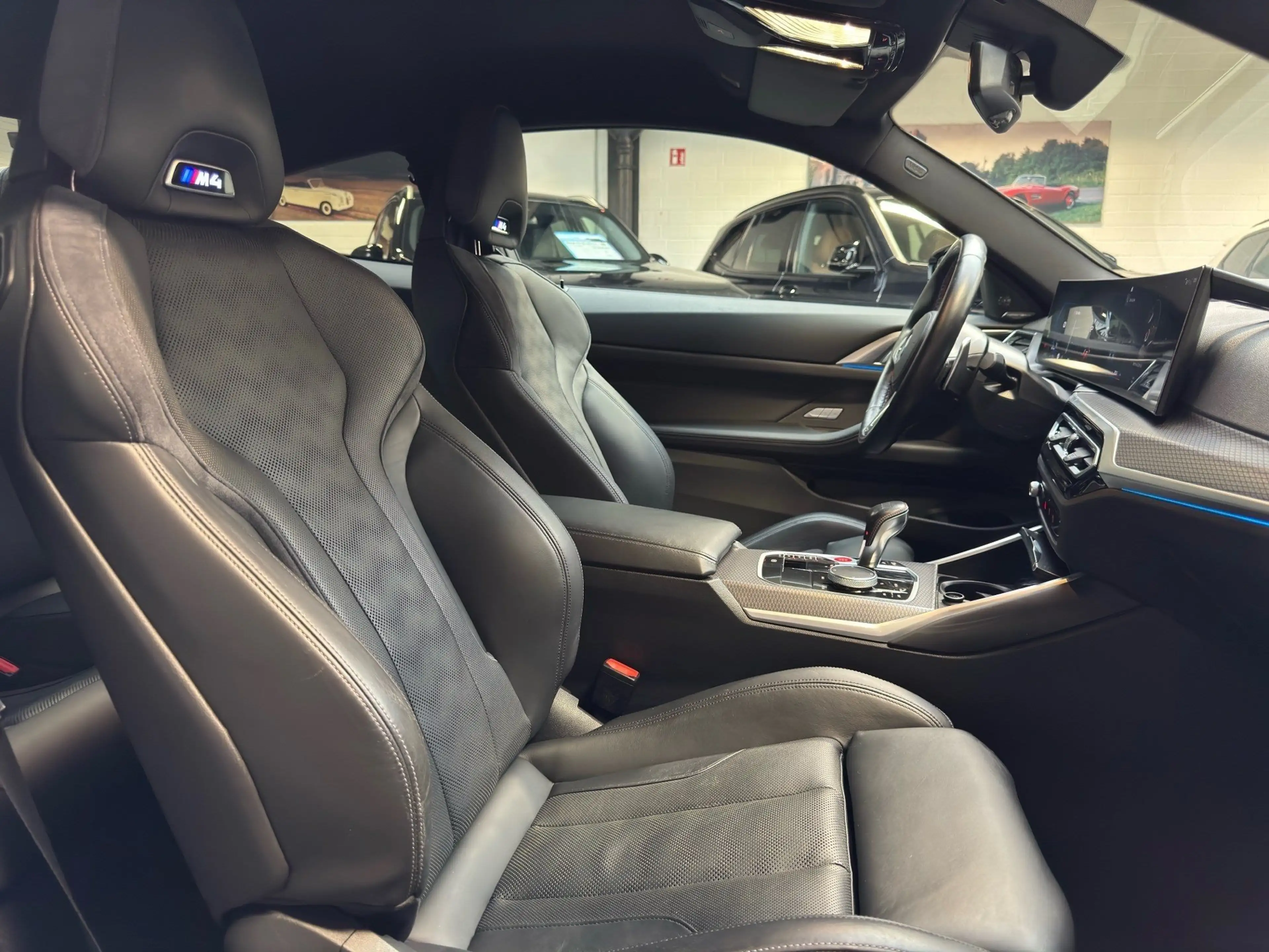 BMW M4 Competition Coupé MxDrive Laser 360° H/K DA — photo 10