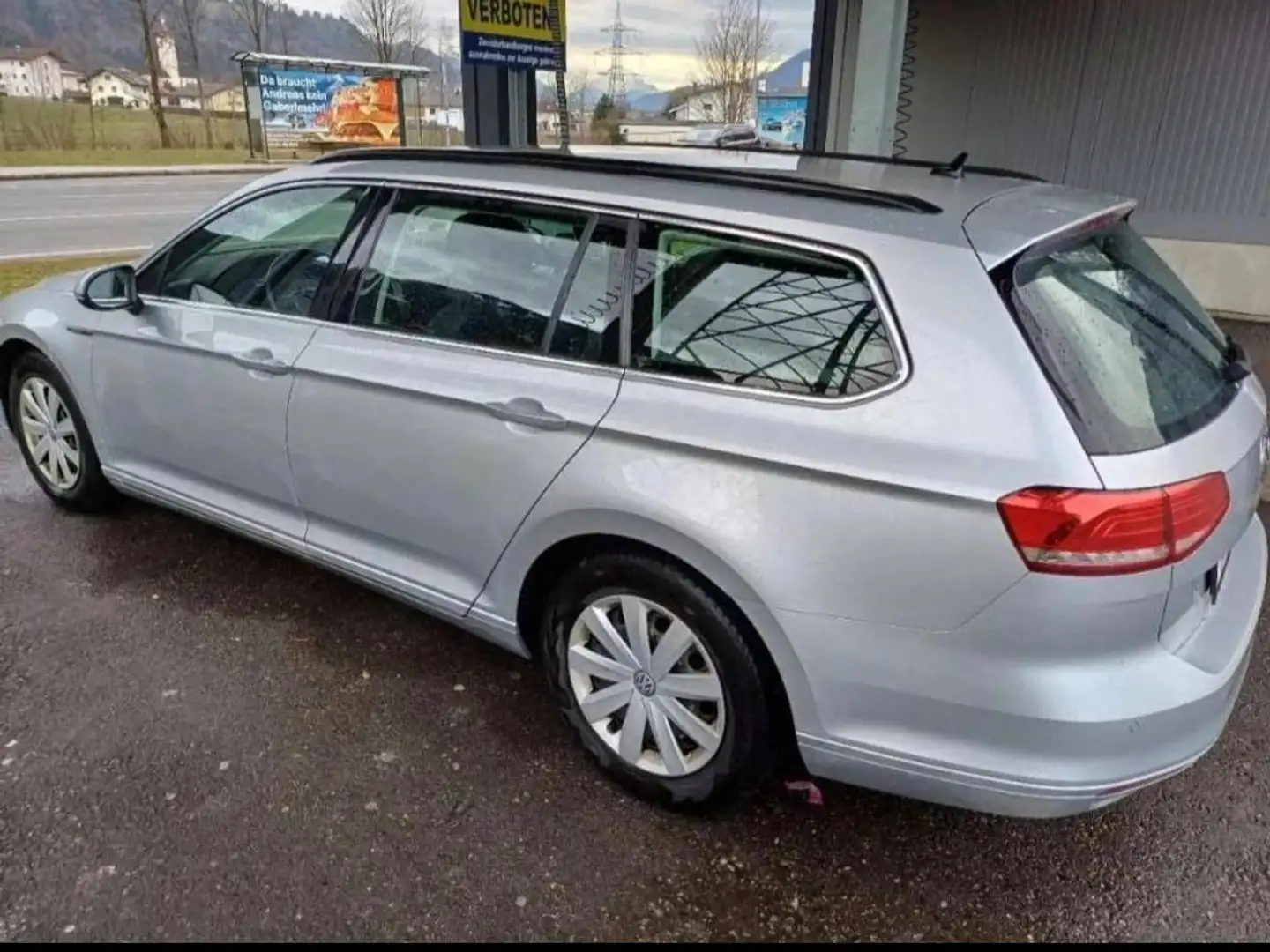 Volkswagen Passat Variant Passat Variant SCR 2,0 TDI 4Motion Silber - 2