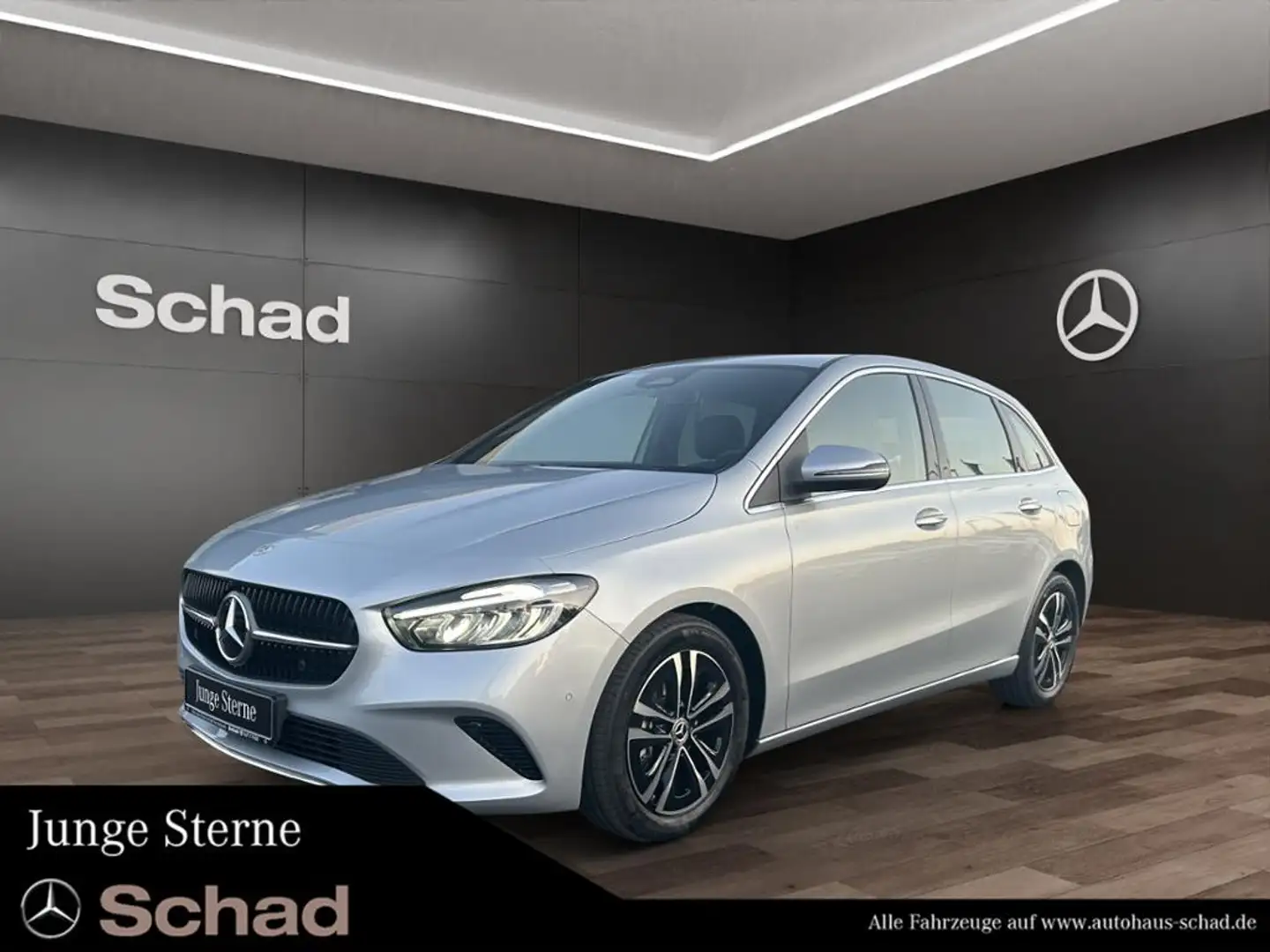 Mercedes-Benz B 180 +PROGR+MBUX+LED+KAM+AHK+EASY-P+SHZ+ASSIST+ Plateado - 1