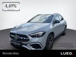 Mercedes-Benz GLA 200 AMG+NIGHT+AHK+DISTR+360+SOUND+PANO+KEYL