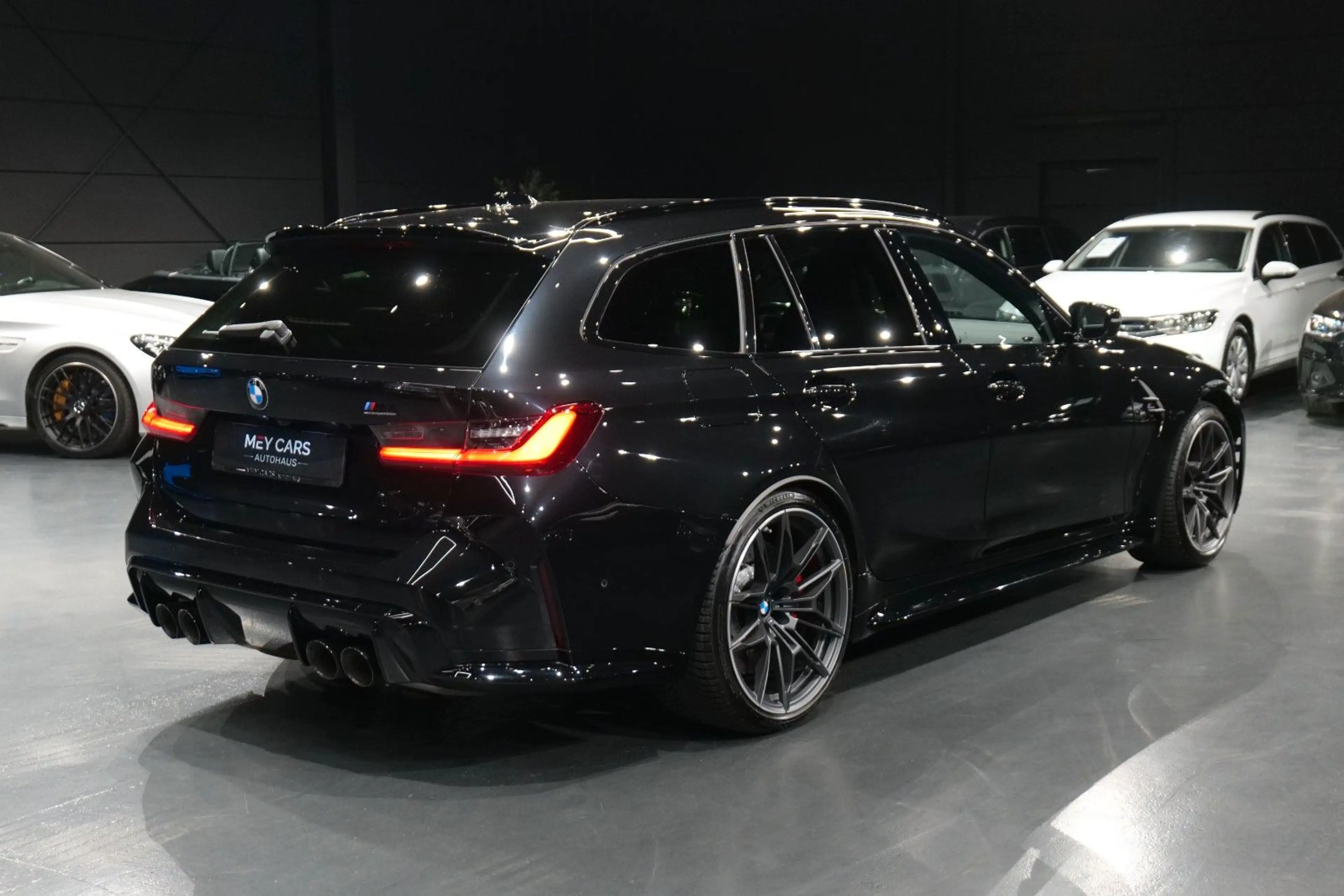 BMW M3 Touring xDrive Competition *Laser*HUD*360°* — photo 8