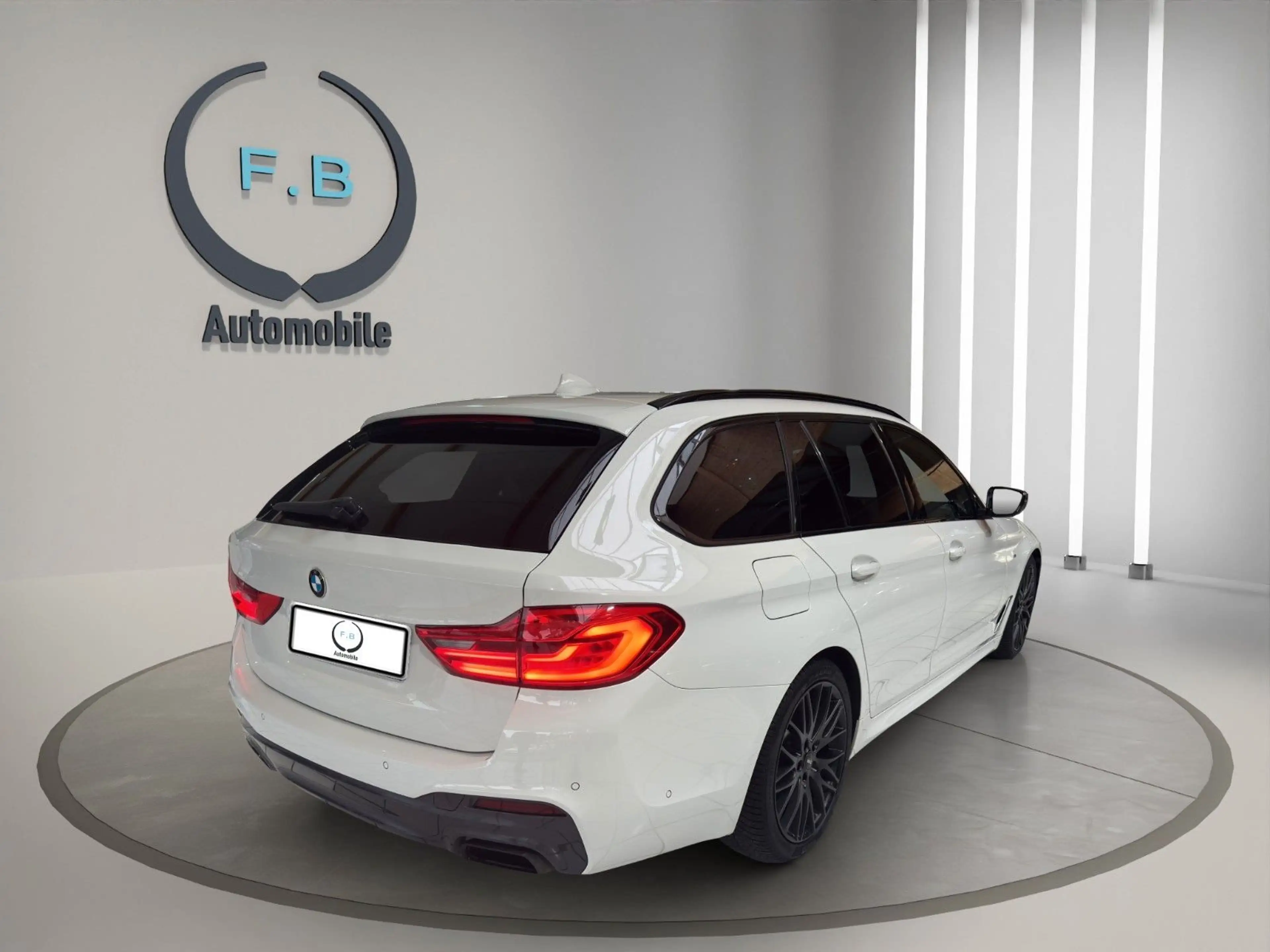 BMW 550 d xDrive/360*/STDHZ/HEAD-UP/UVM/TOP — photo 4