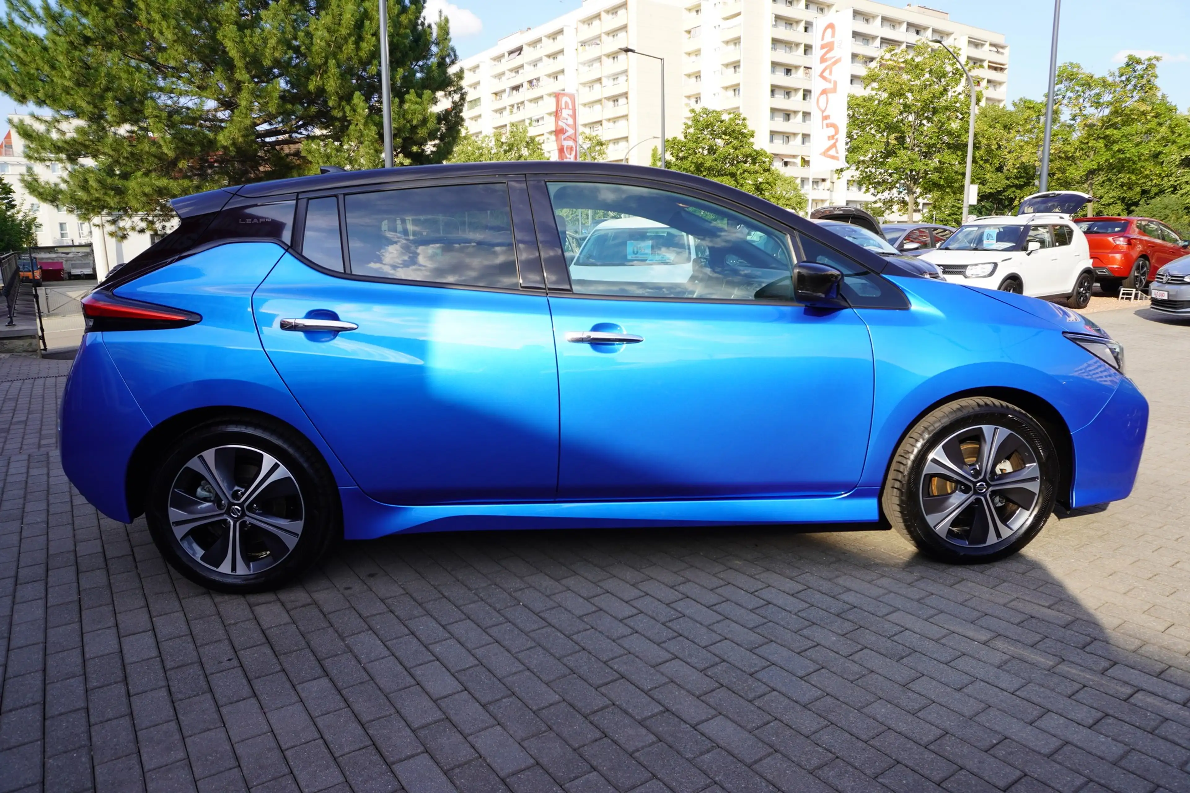 Nissan Leaf Basis DCT Navi ACC Totwinkel Sitzheizung — photo 7