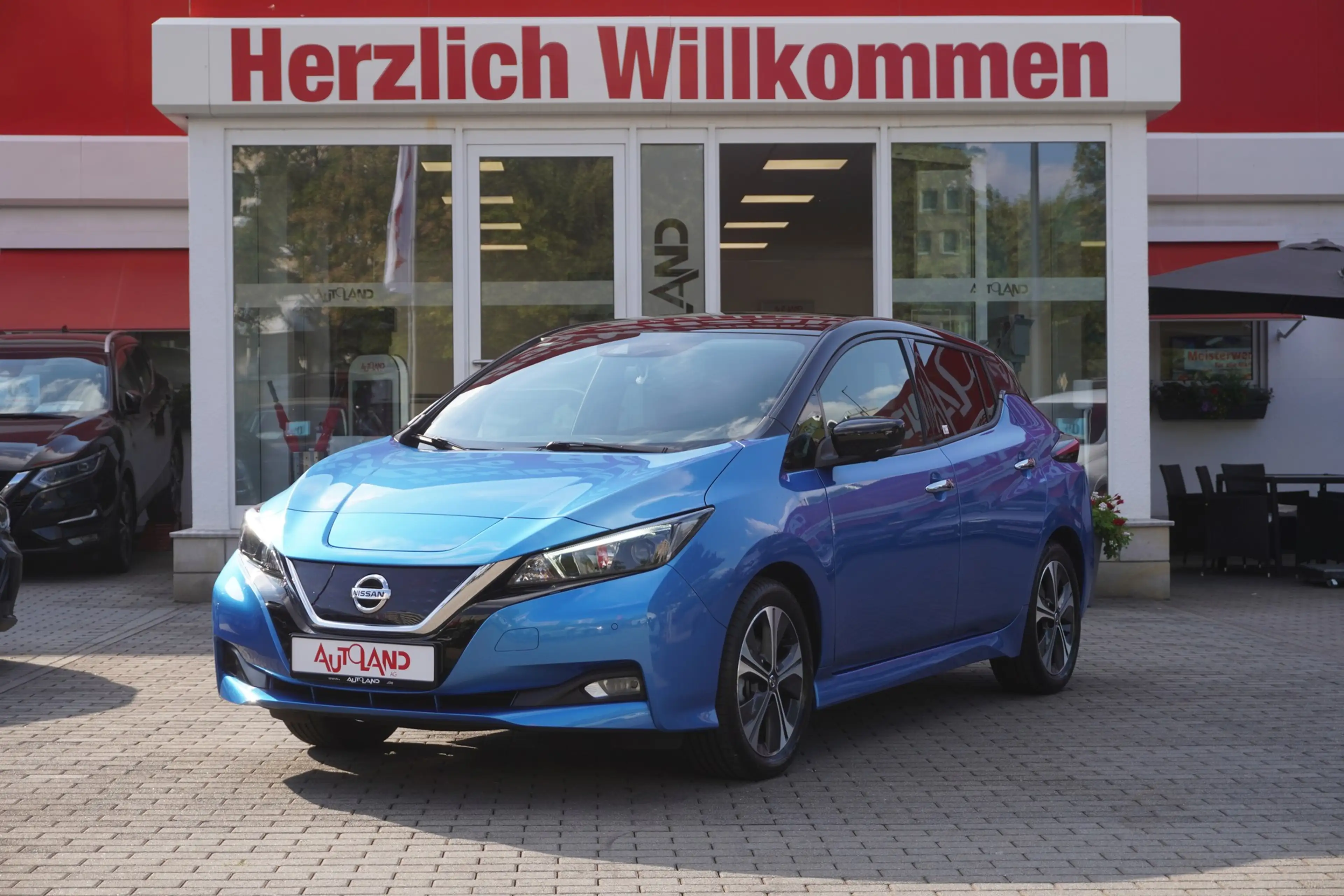 Nissan Leaf Basis DCT Navi ACC Totwinkel Sitzheizung — photo 2