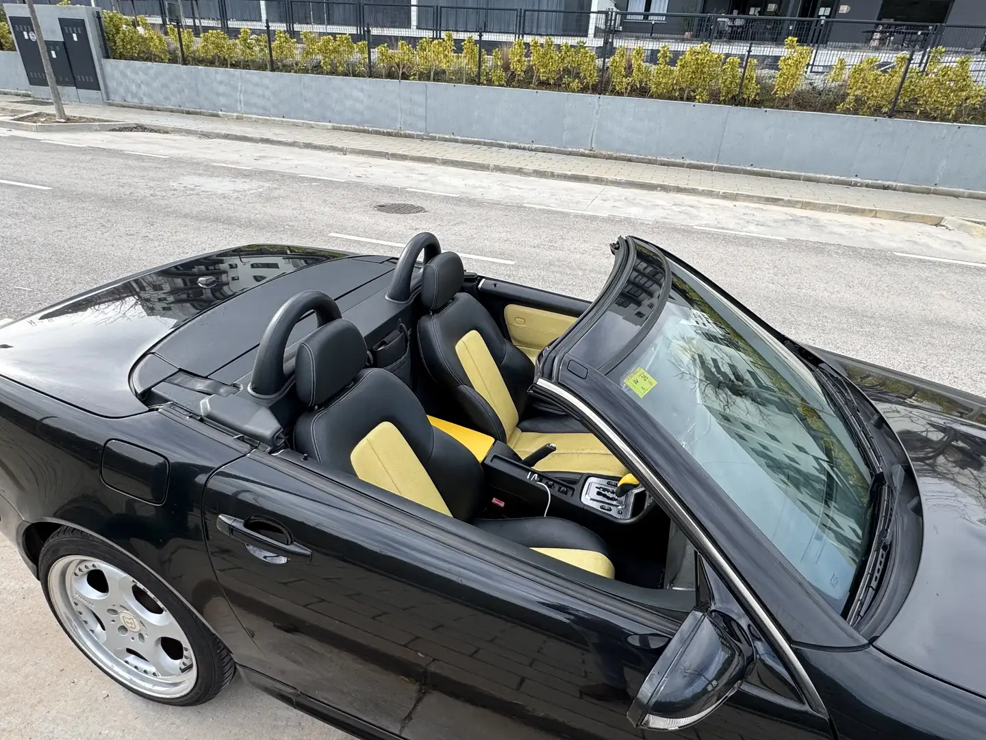 Mercedes-Benz SLK 320 - 2