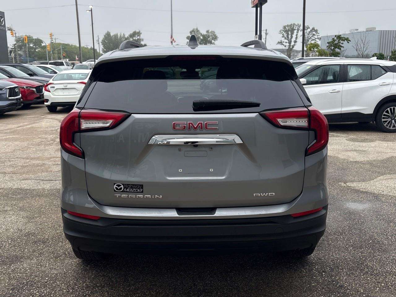 2024 GMC Terrain SLE — снимка 1
