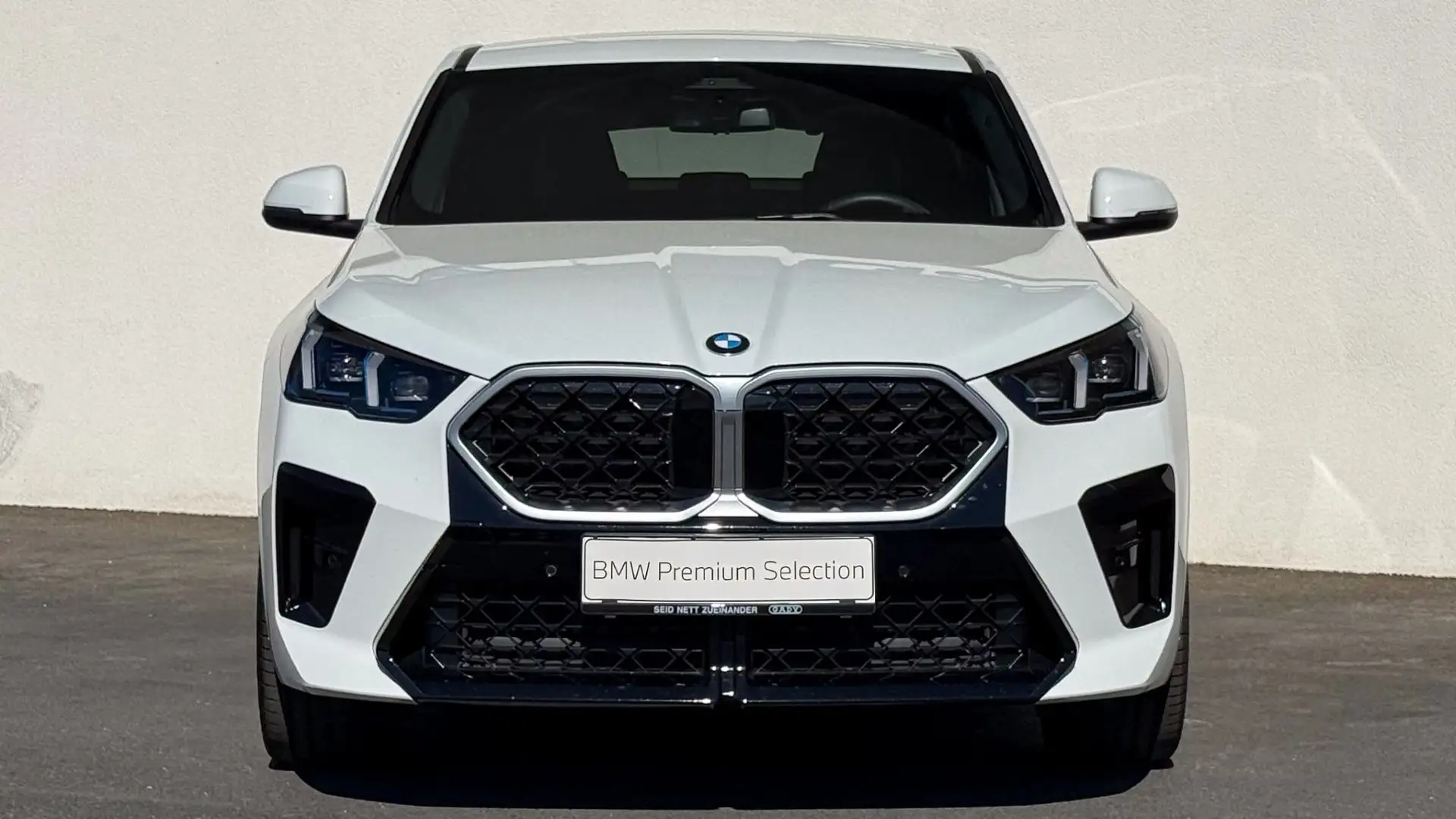 BMW X2 20d xDrive M-Sportpaket Weiß - 2