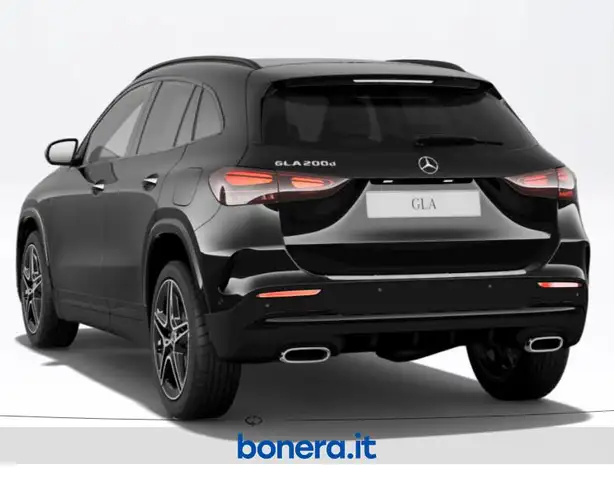 Mercedes-Benz Gla view 4