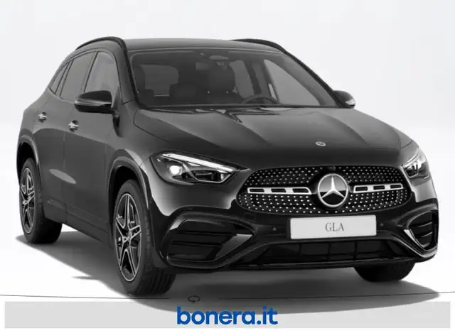 Mercedes-Benz Gla view 2