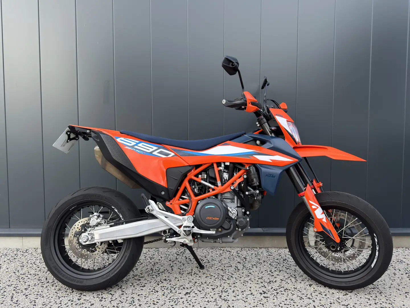 KTM 690 SMC R - 1