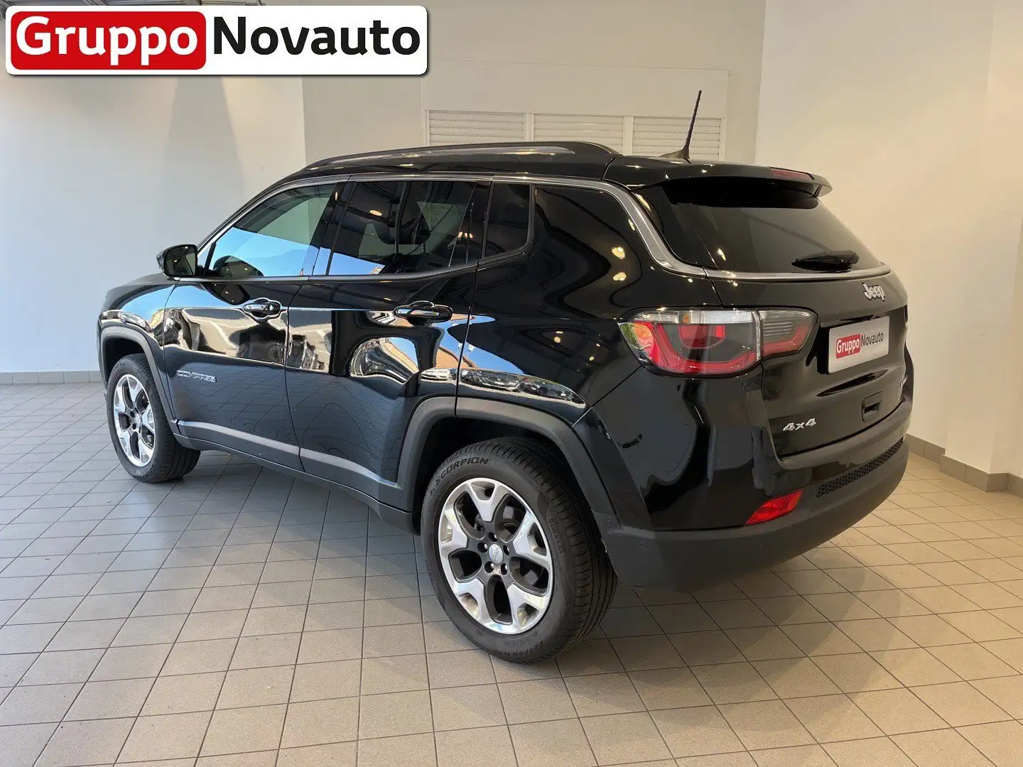 Jeep Compass 1.4 MultiAir 170 CV aut. 4WD Limited Negro - 2